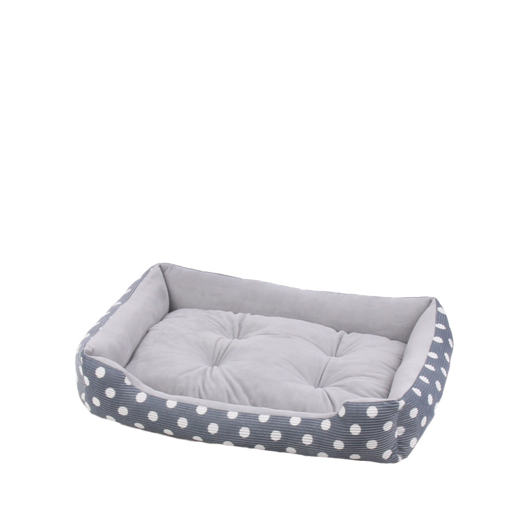 4-Season Dog Bed