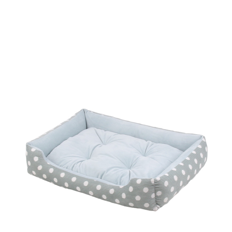 4-Season Dog Bed